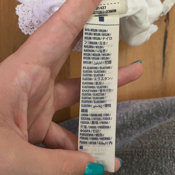 NWOT~ABERCROMBIE KIDS LACE BRALETTE ~ GIRLS XL - Picture 5 of 5